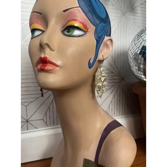 Artisan Handmade Gold Metallic Leather Geometric Earrings - Picture 3 of 10